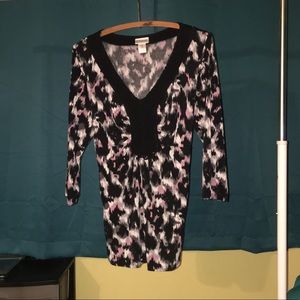 Watercolor design Maternity top w/ crochet detail